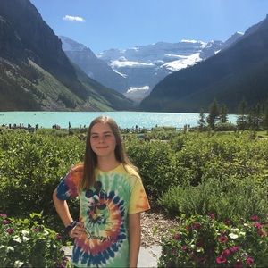 Meet your Posher, Brooke